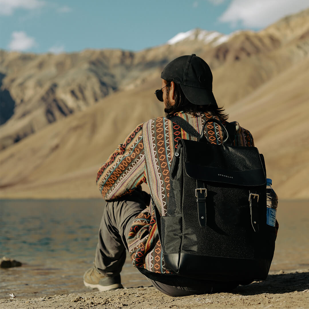 Svenklas amber black backpack
